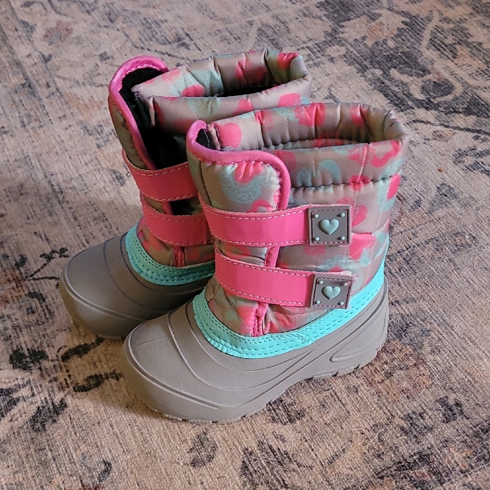 Wonder Nation Pink and Gray Kids Water Shoes